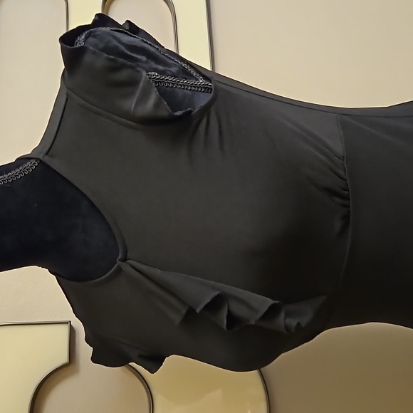 Esprit Ruffle Dress - Picture 5 of 9